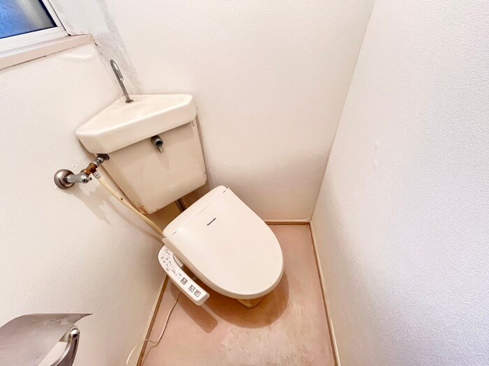 物件内観写真14　(トイレ)