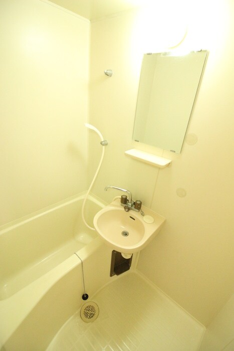 物件内観写真13　(バス／シャワールーム等)