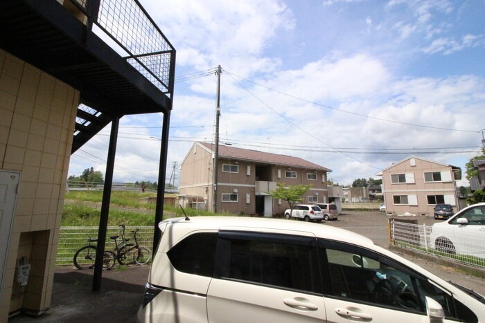 物件内観写真21　(室内からの展望)