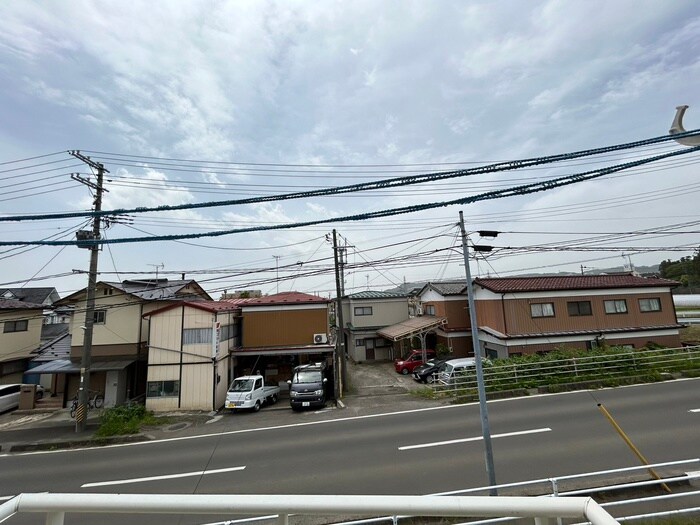 物件内観写真22　(室内からの展望)