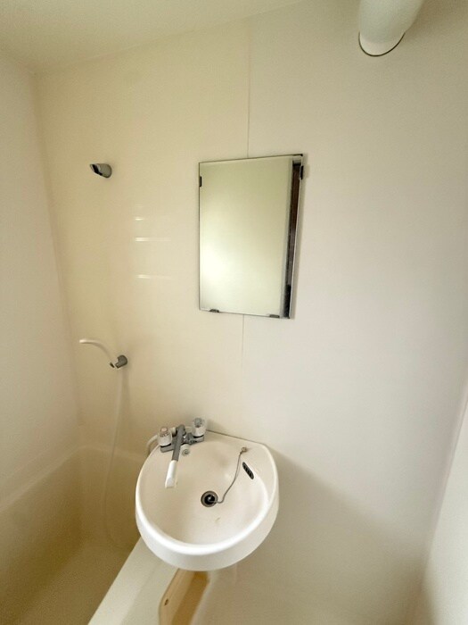 物件内観写真12　(洗面)