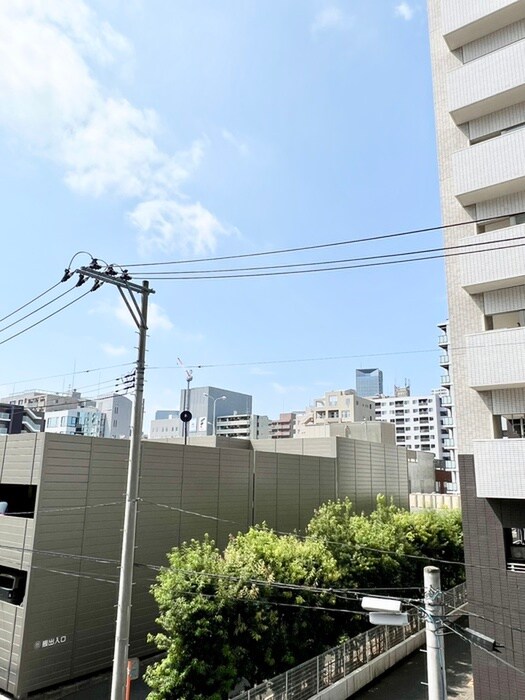 物件内観写真16　(室内からの展望)