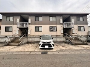 ﾌﾟﾚｼﾞｰﾙ翠外観写真