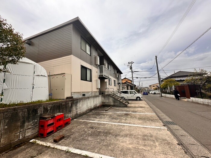 物件外観写真4　(建物設備)