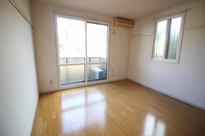 物件内観写真11　(居室)