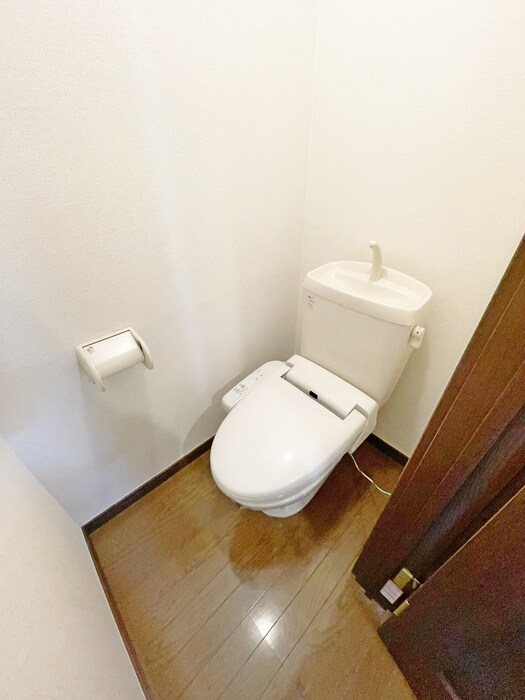 物件内観写真10　(トイレ)