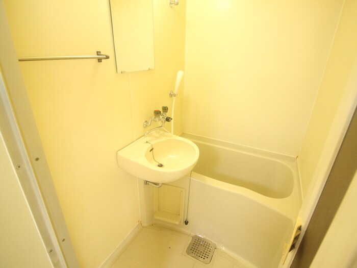 物件内観写真12　(バス／シャワールーム等)