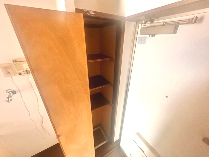 物件内観写真19　(靴箱)