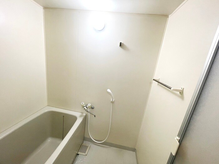 物件内観写真12　(バス／シャワールーム等)