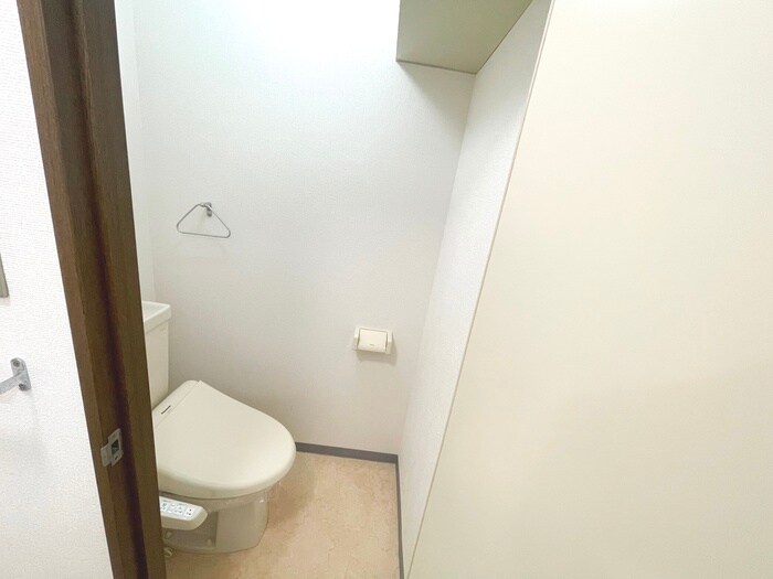 物件内観写真15　(トイレ)