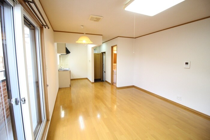 物件内観写真8　(居室)