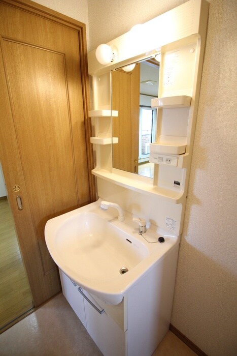 物件内観写真12　(洗面)