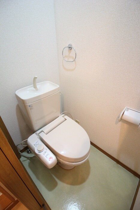 物件内観写真14　(トイレ)