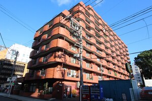 ﾗｲｵﾝｽﾞﾏﾝｼｮﾝ春日町（８０６）外観写真