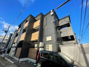 TROIS五輪外観写真