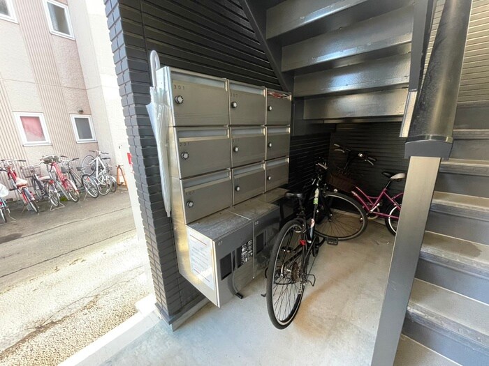 物件外観写真6　(建物設備)