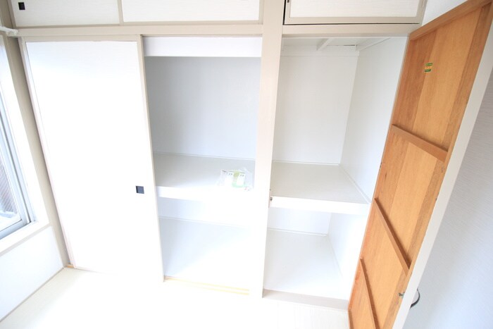 物件内観写真9　(収納)