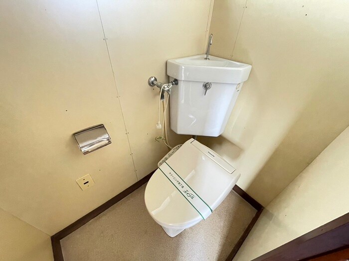 物件内観写真10　(トイレ)