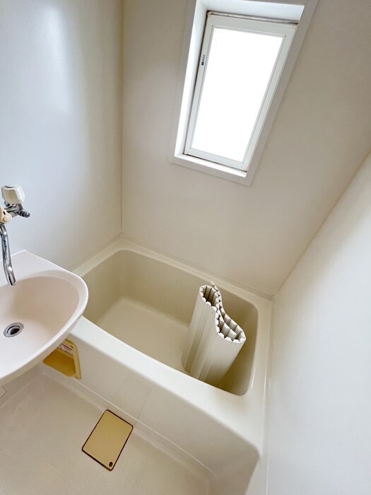 物件内観写真12　(バス／シャワールーム等)