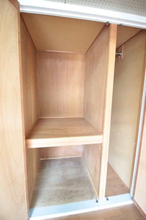 物件内観写真13　(収納)