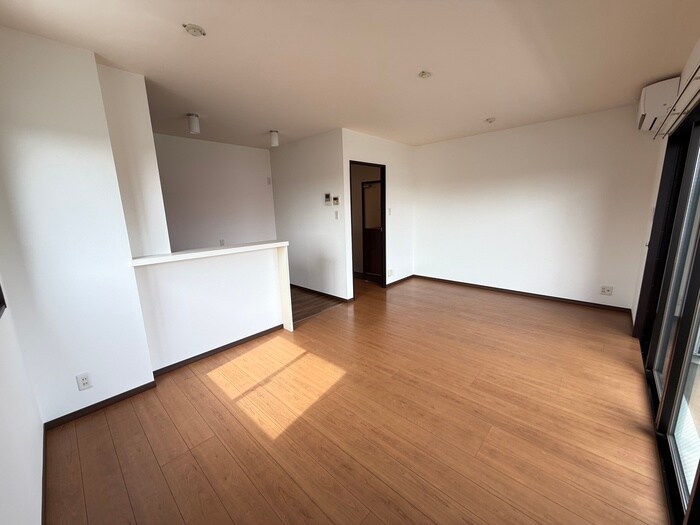 物件内観写真19　(居室)