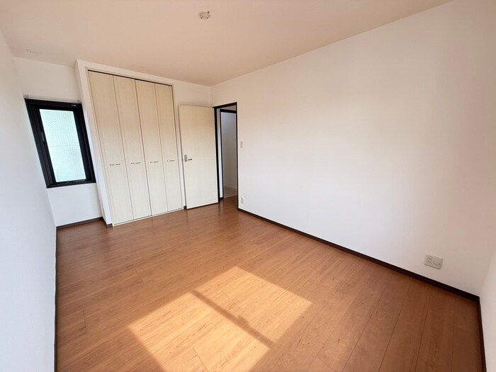 物件内観写真22　(居室)