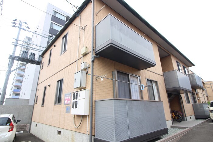 物件外観写真2　(外観写真)