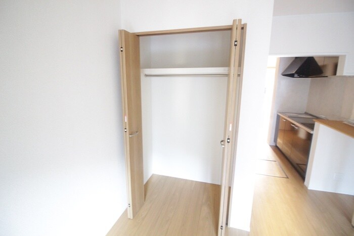 物件内観写真15　(収納)