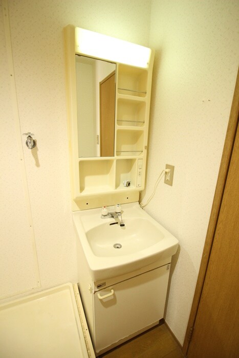 物件内観写真9　(洗面)