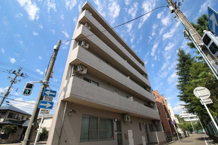 物件外観写真5　(駐輪場)