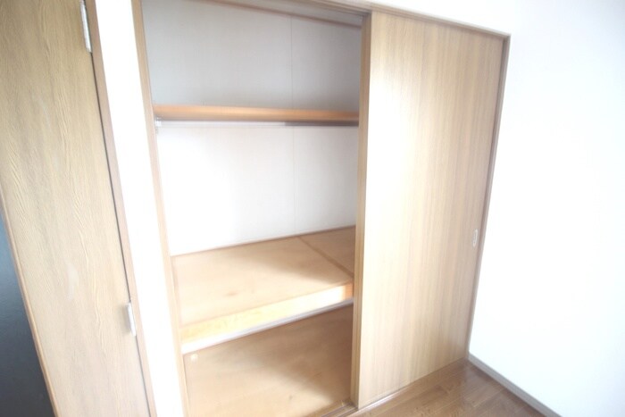 物件内観写真10　(収納)