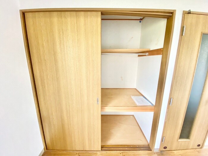 物件内観写真17　(収納)