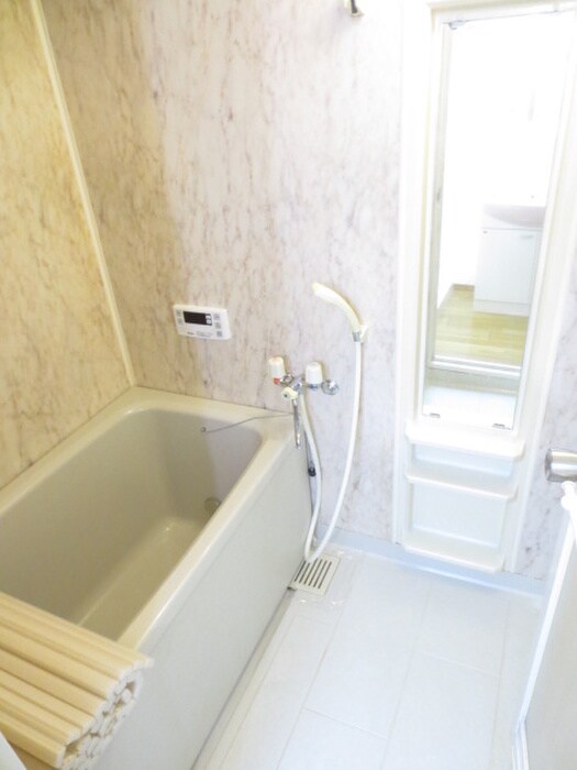 物件内観写真12　(バス／シャワールーム等)