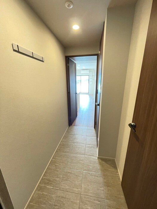 物件内観写真19　(廊下)