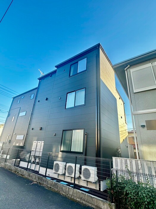 物件外観写真3　(外観写真)