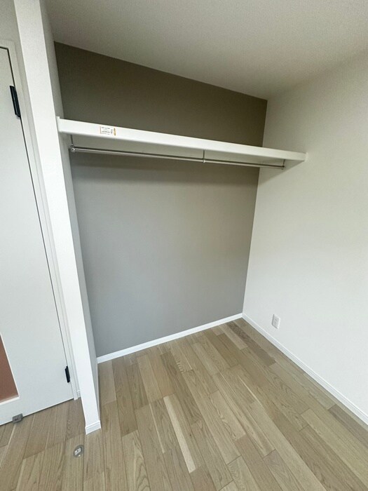 物件内観写真11　(収納)