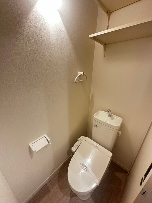 物件内観写真16　(トイレ)