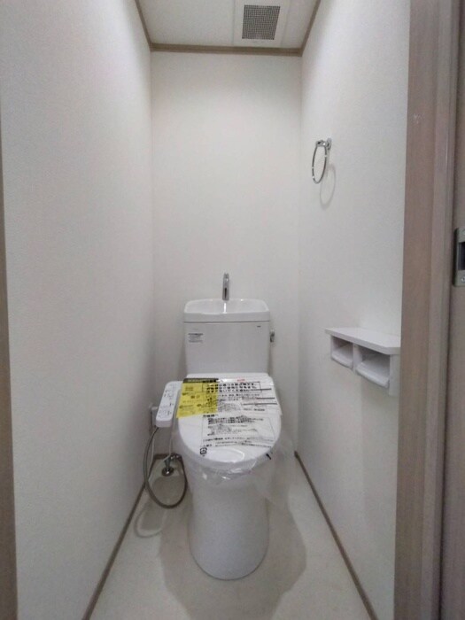 物件内観写真12　(トイレ)