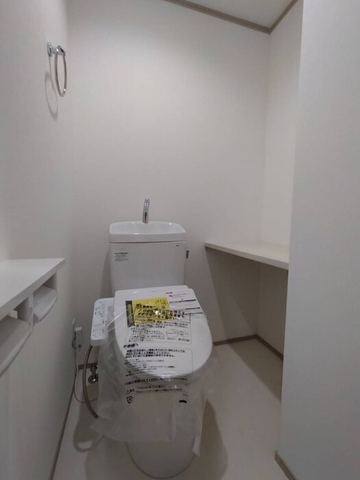 物件内観写真12　(トイレ)