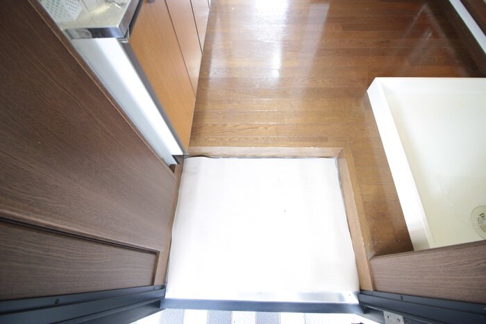 物件内観写真22　(玄関)