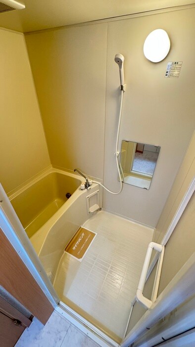 物件内観写真12　(バス／シャワールーム等)