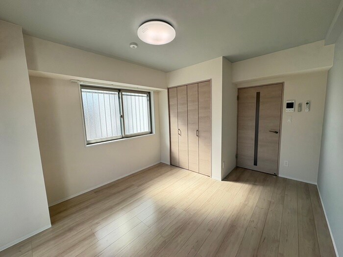 物件内観写真6　(居室)