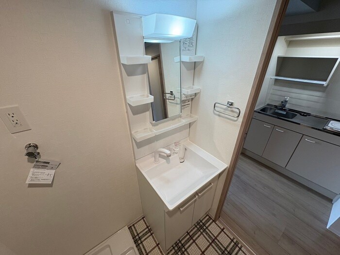 物件内観写真10　(洗面)