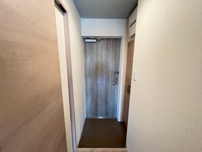 物件内観写真20　(玄関)