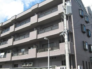 レ－ベンコ－トＡ棟外観写真