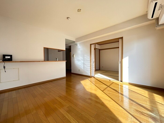 物件内観写真8　(居室)