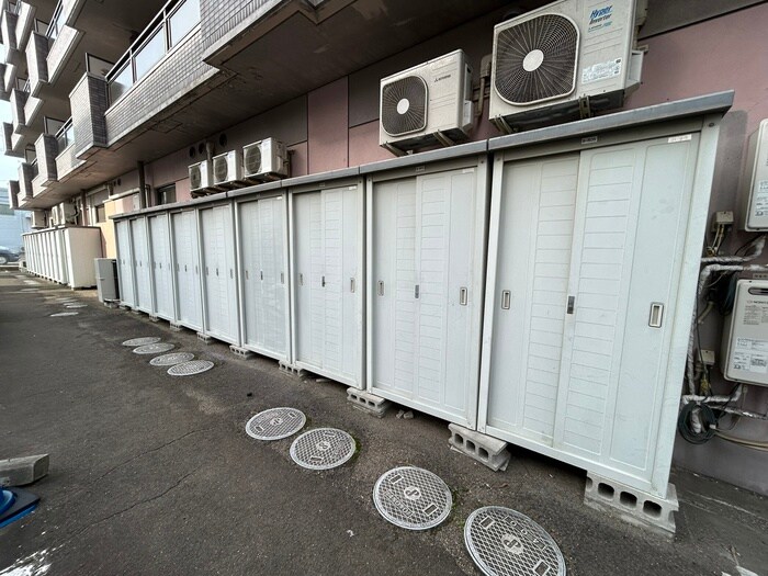 物件外観写真4　(建物設備)