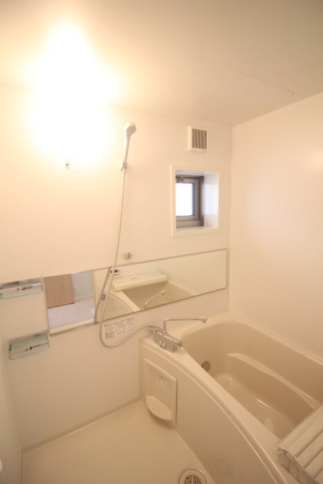物件内観写真10　(バス／シャワールーム等)