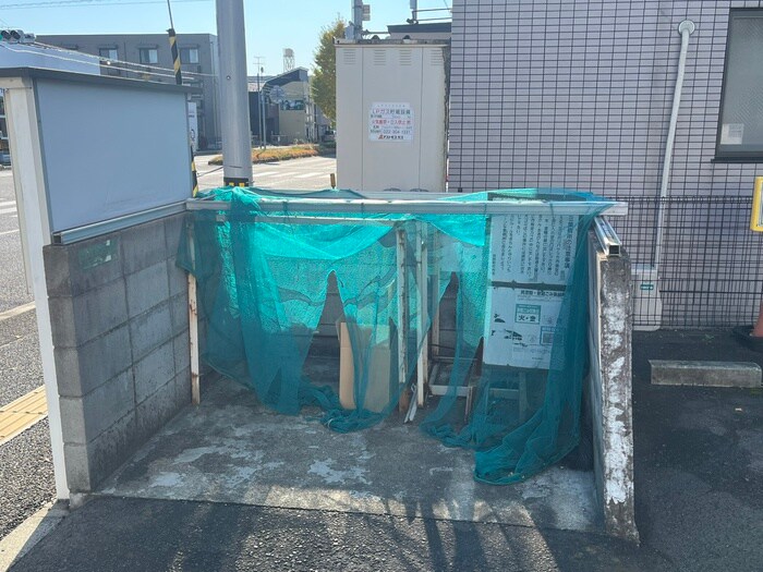 物件外観写真6　(建物設備)