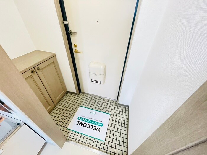 物件内観写真20　(玄関)